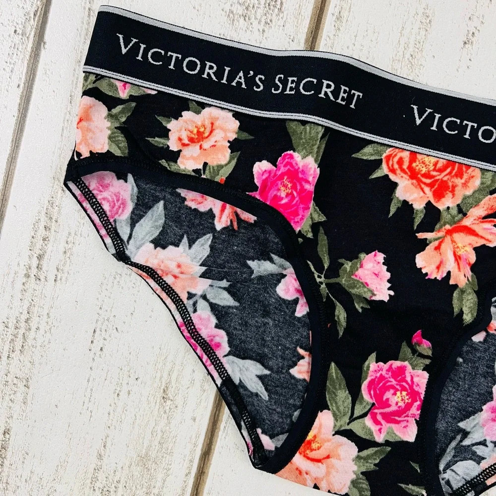 Victoria’s Secret Hiphugger Pantie S M